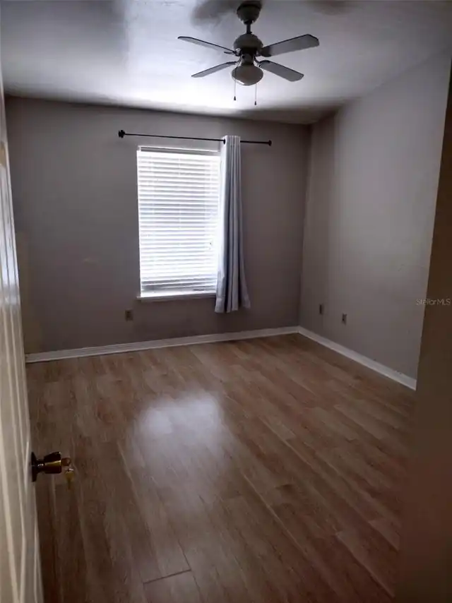 Listing Photo 14