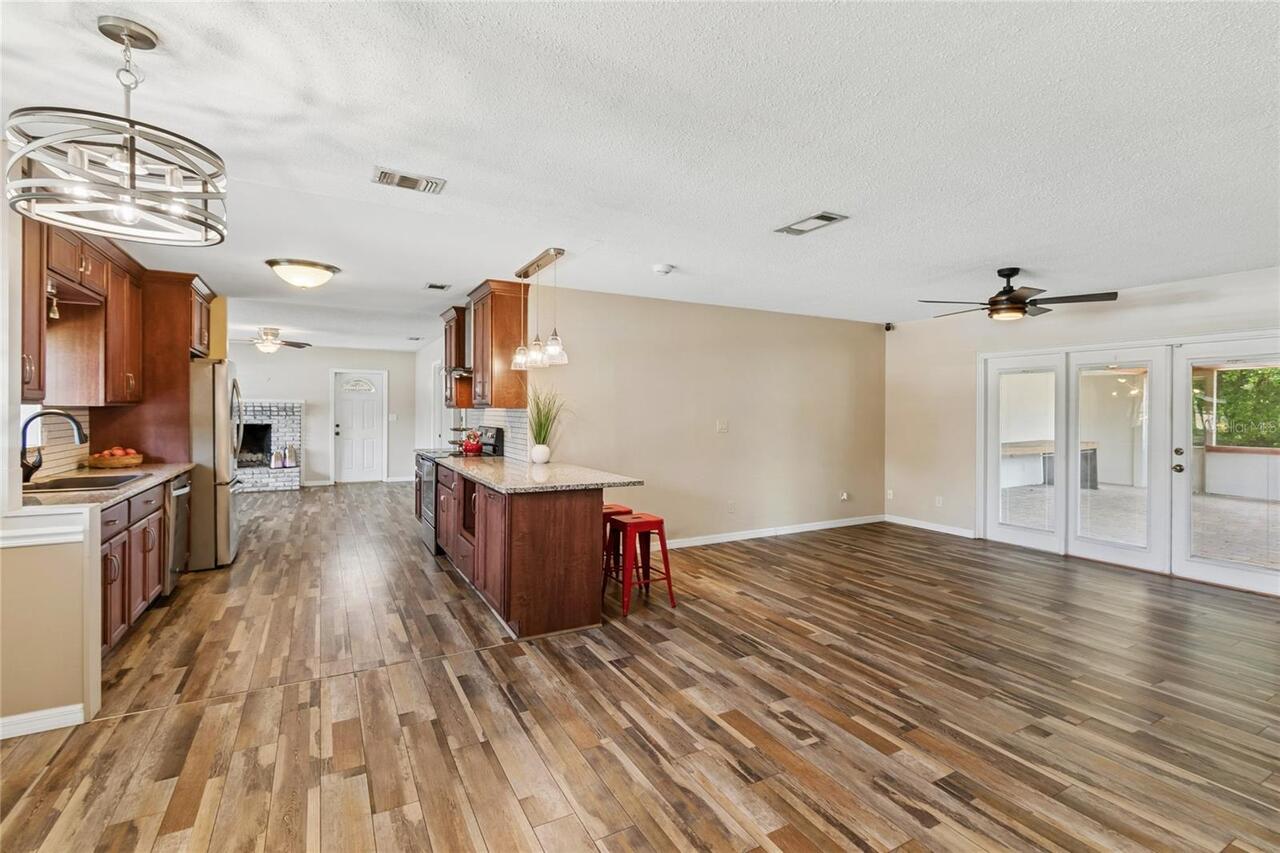 Listing Photo 21