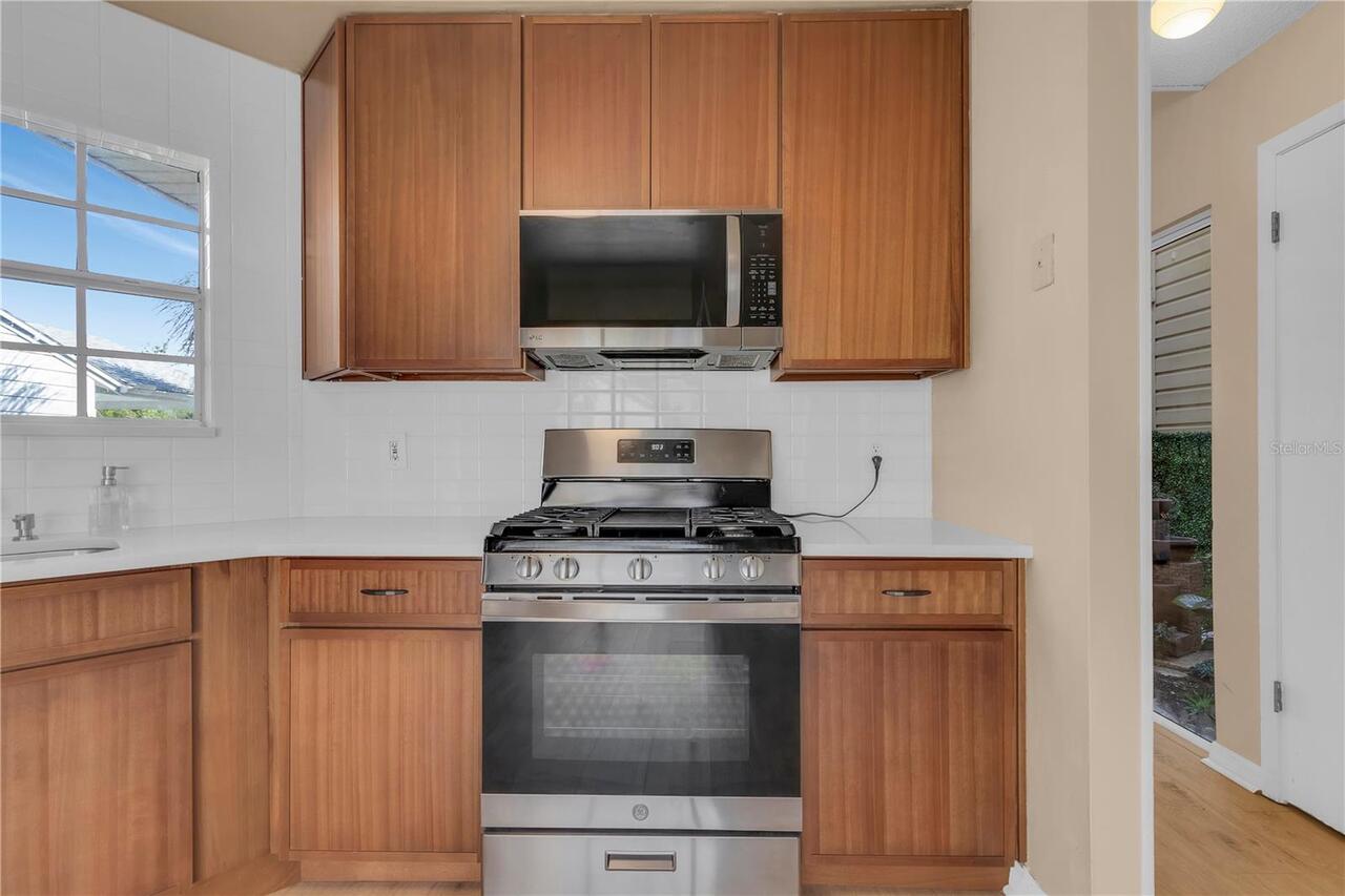 Listing Photo 14
