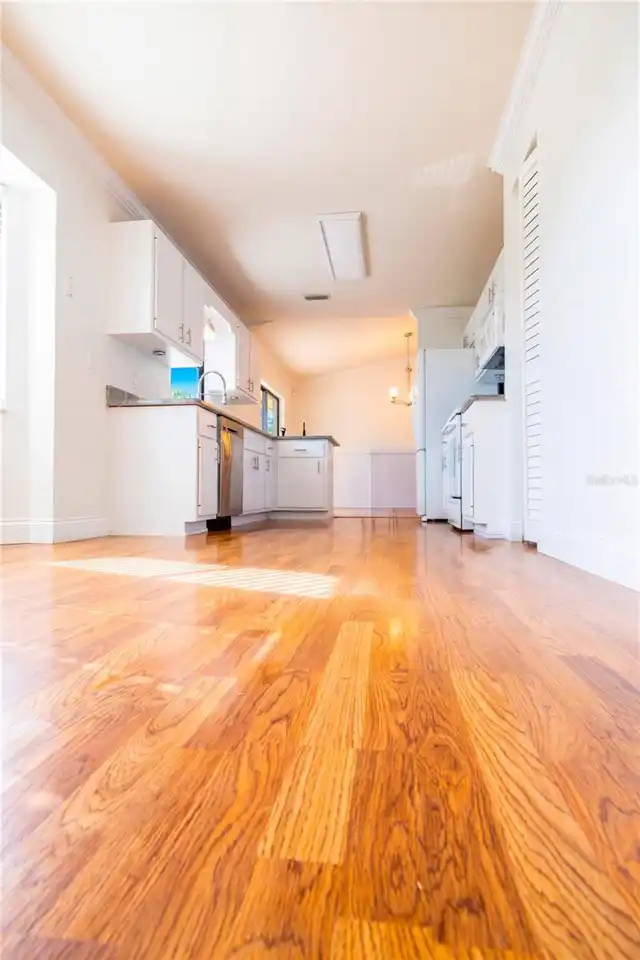 Listing Photo 26