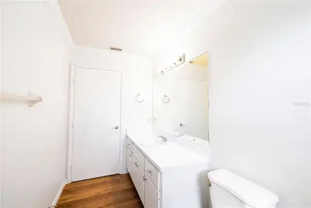 Listing Photo 41
