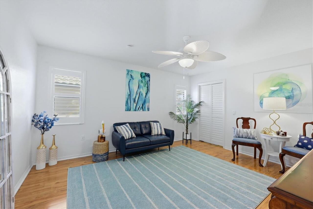 Listing Photo 22