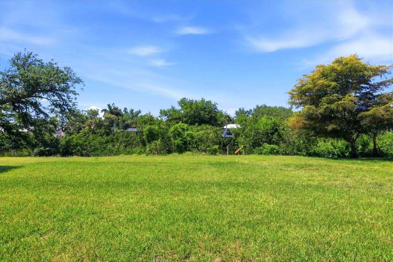 Listing Photo 31