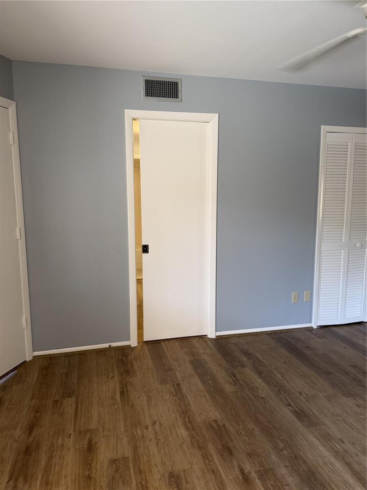 Listing Photo 33