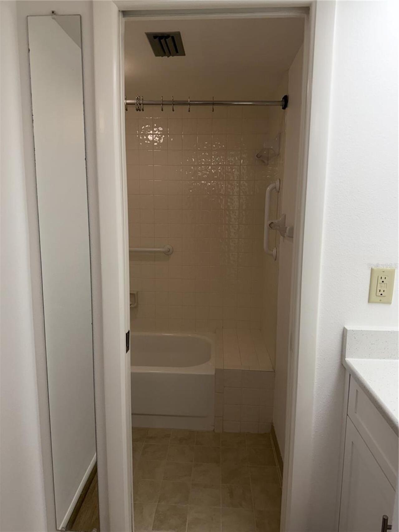 Listing Photo 44