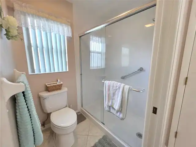 Listing Photo 9