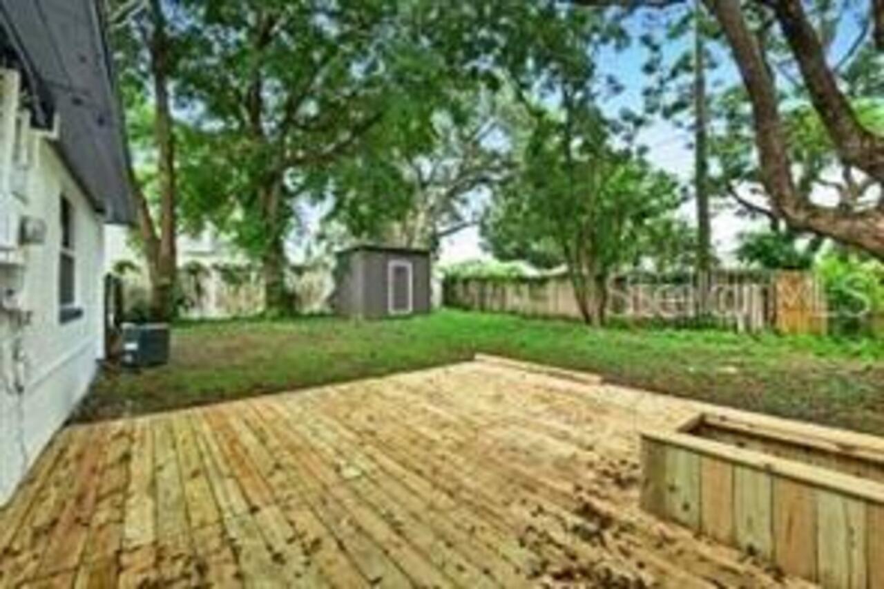 Listing Photo 17
