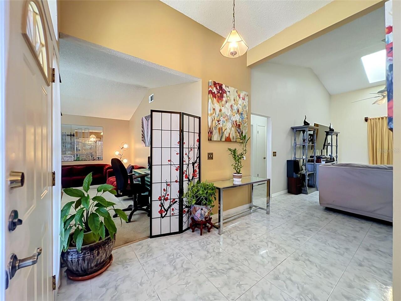 Listing Photo 6