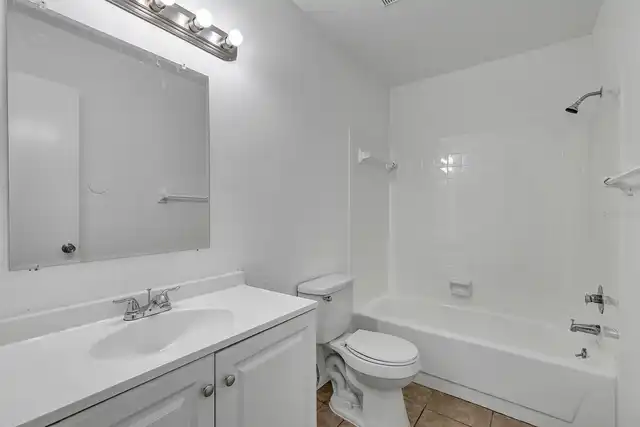 Listing Photo 17