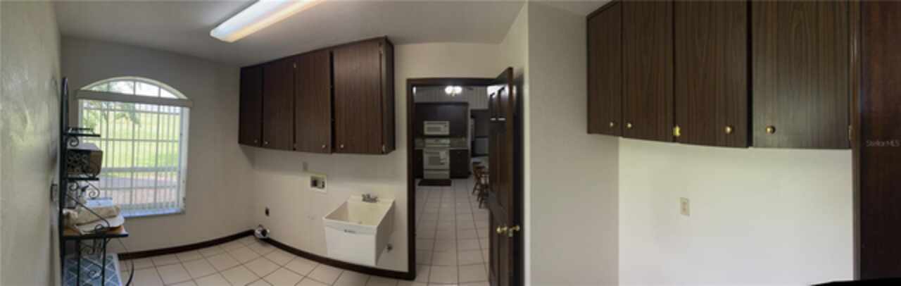 Listing Photo 9
