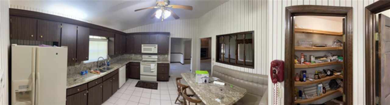 Listing Photo 10