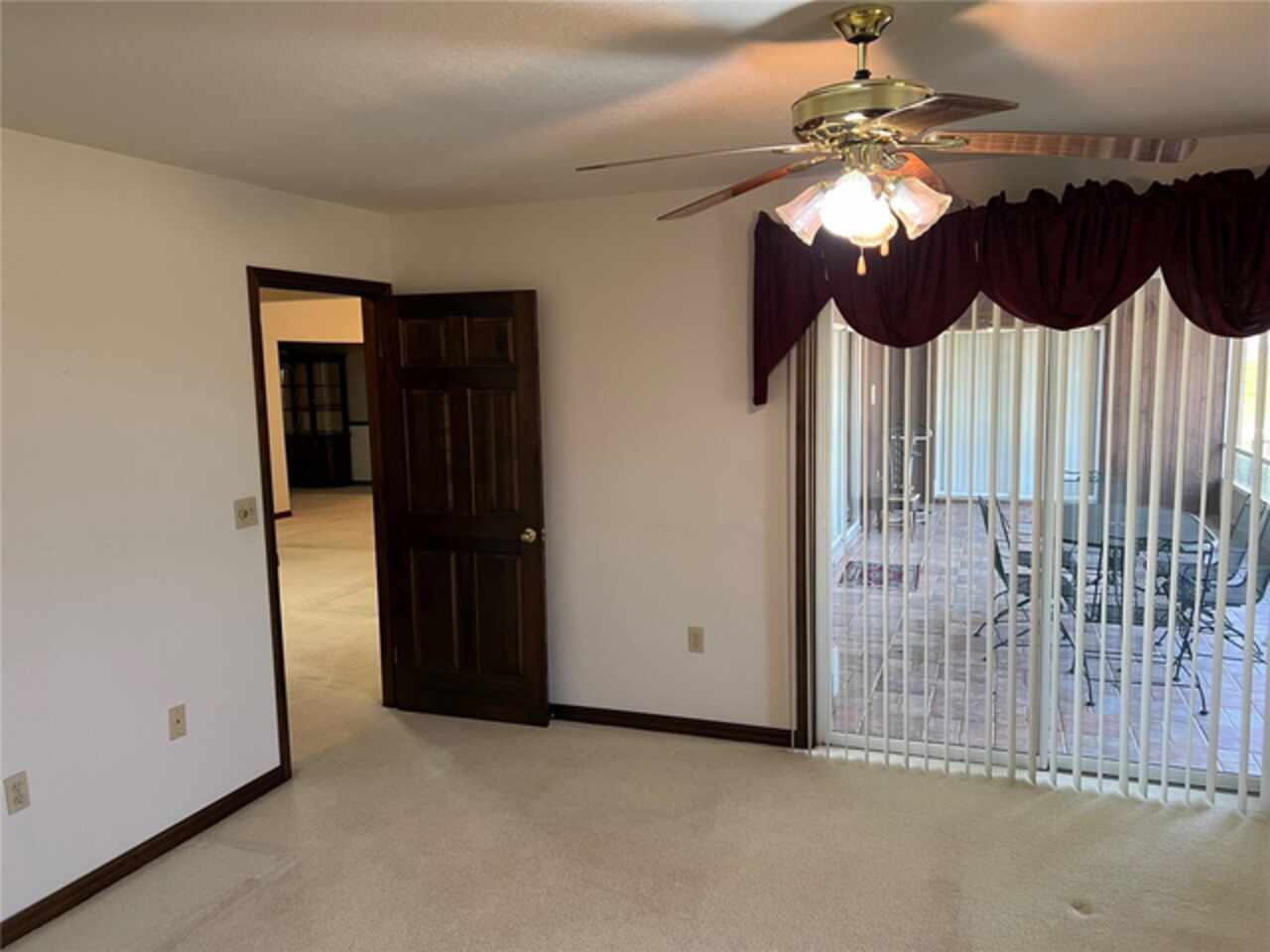 Listing Photo 18
