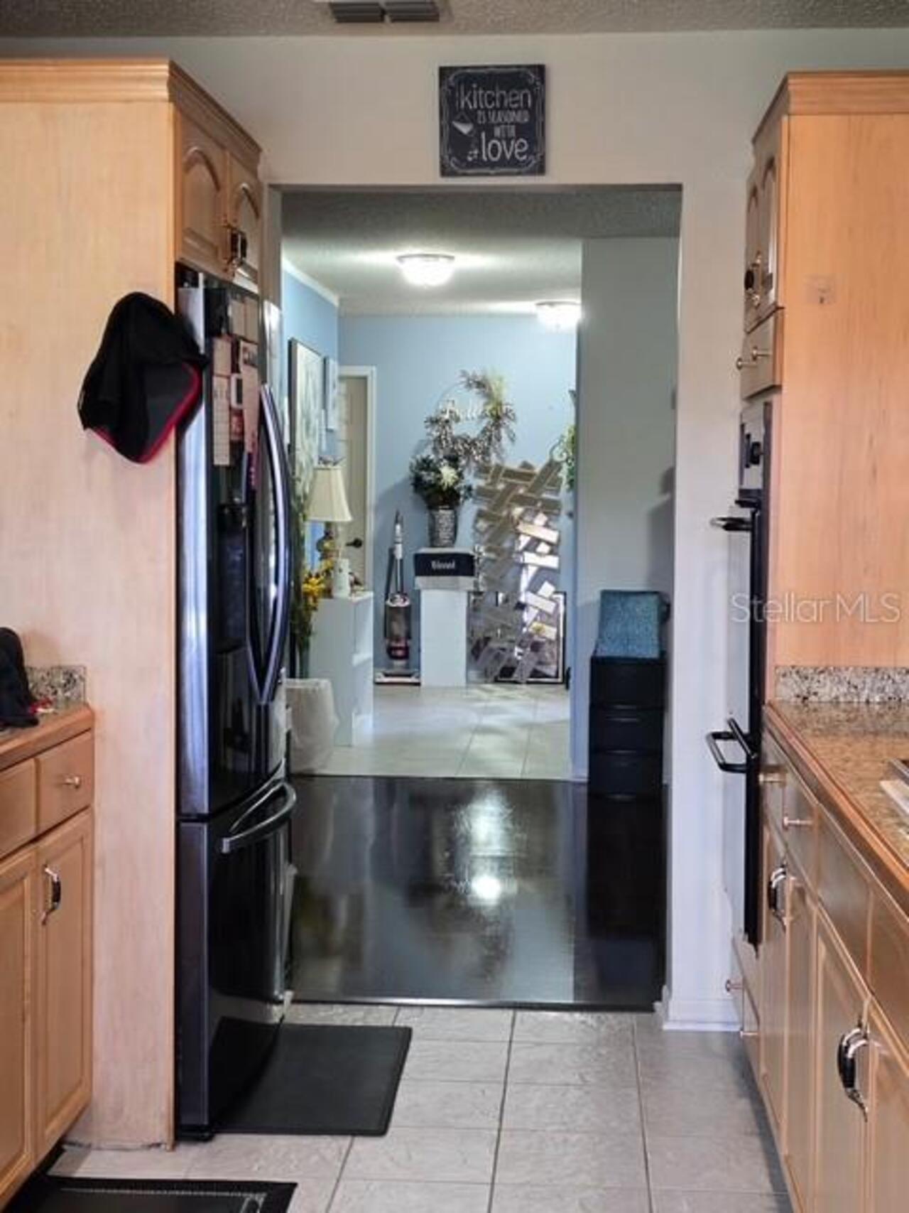 Listing Photo 6