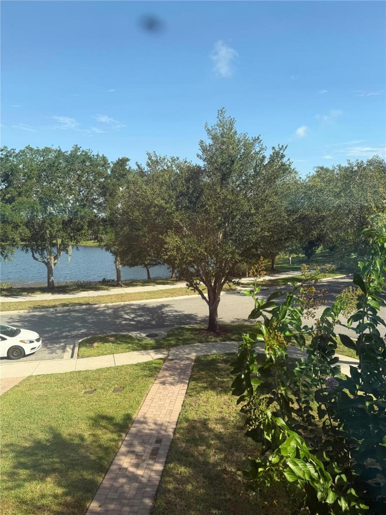 Listing Photo 16