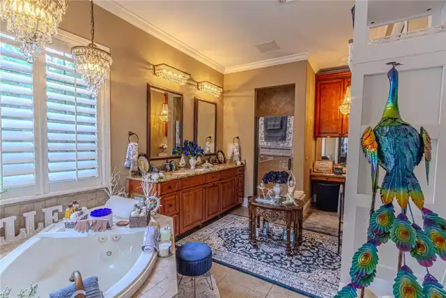 Listing Photo 19