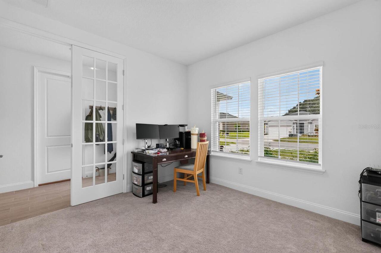 Listing Photo 8