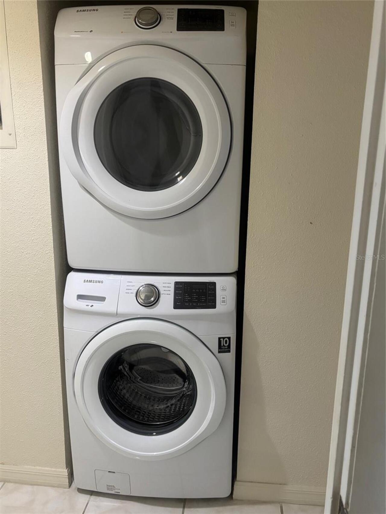 Listing Photo 12