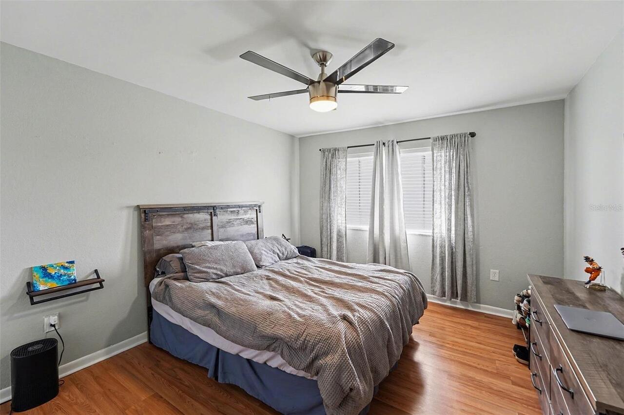 Listing Photo 15