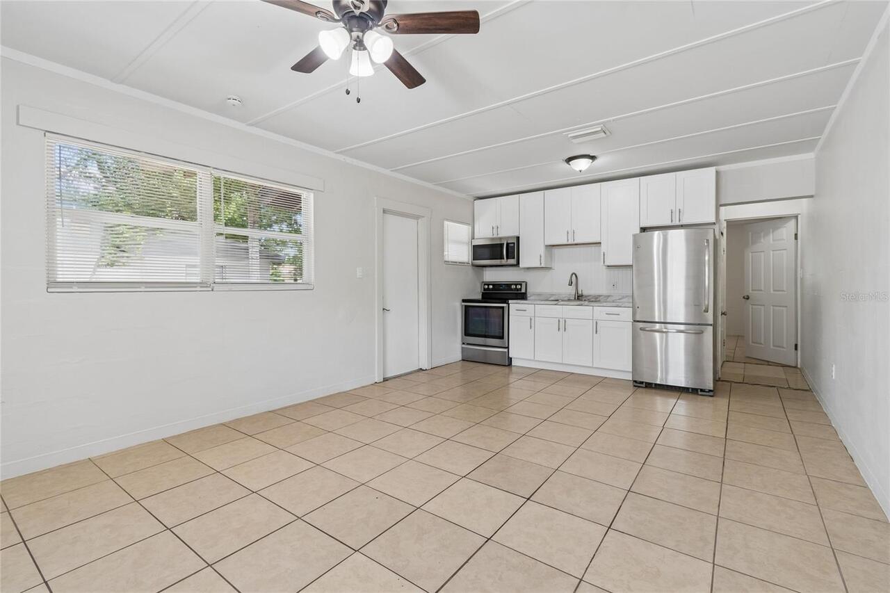 Listing Photo 6