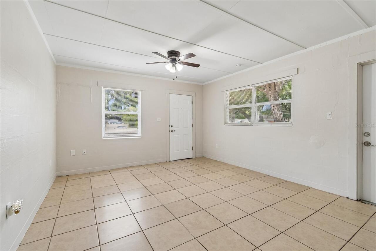 Listing Photo 7