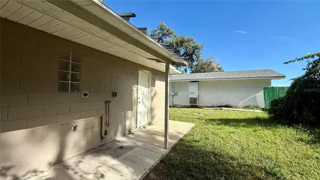 Listing Photo 8