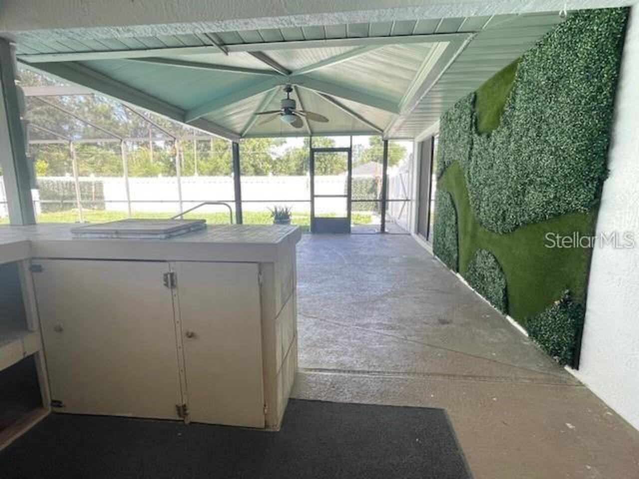 Listing Photo 17