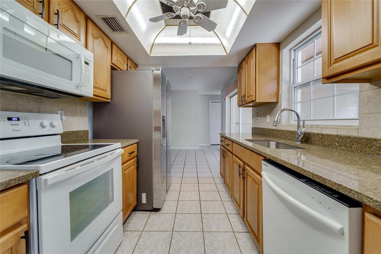 Listing Photo 17