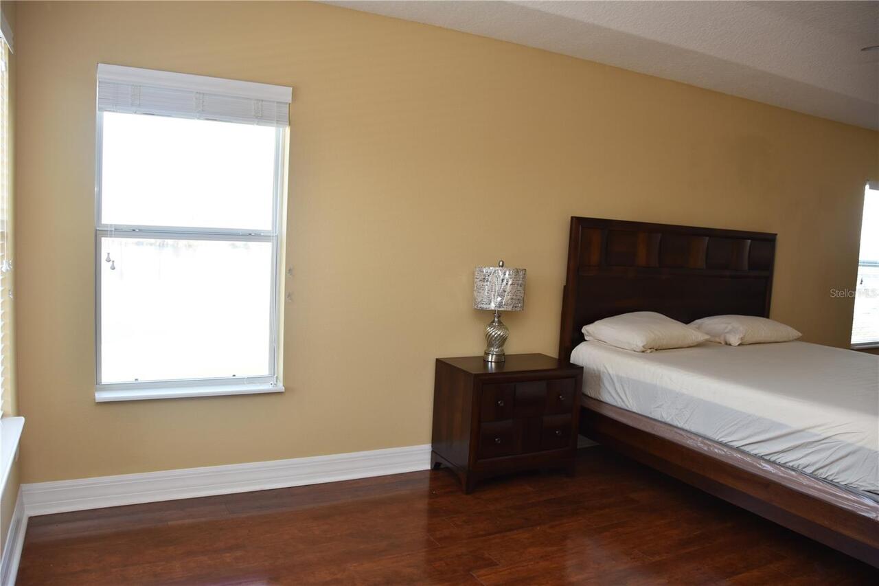 Listing Photo 33