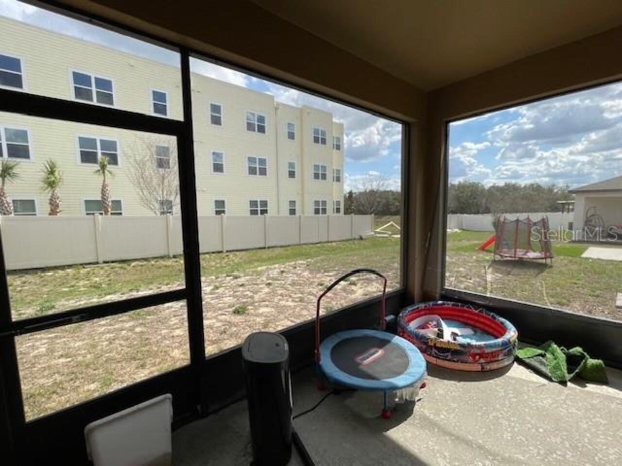 Listing Photo 17