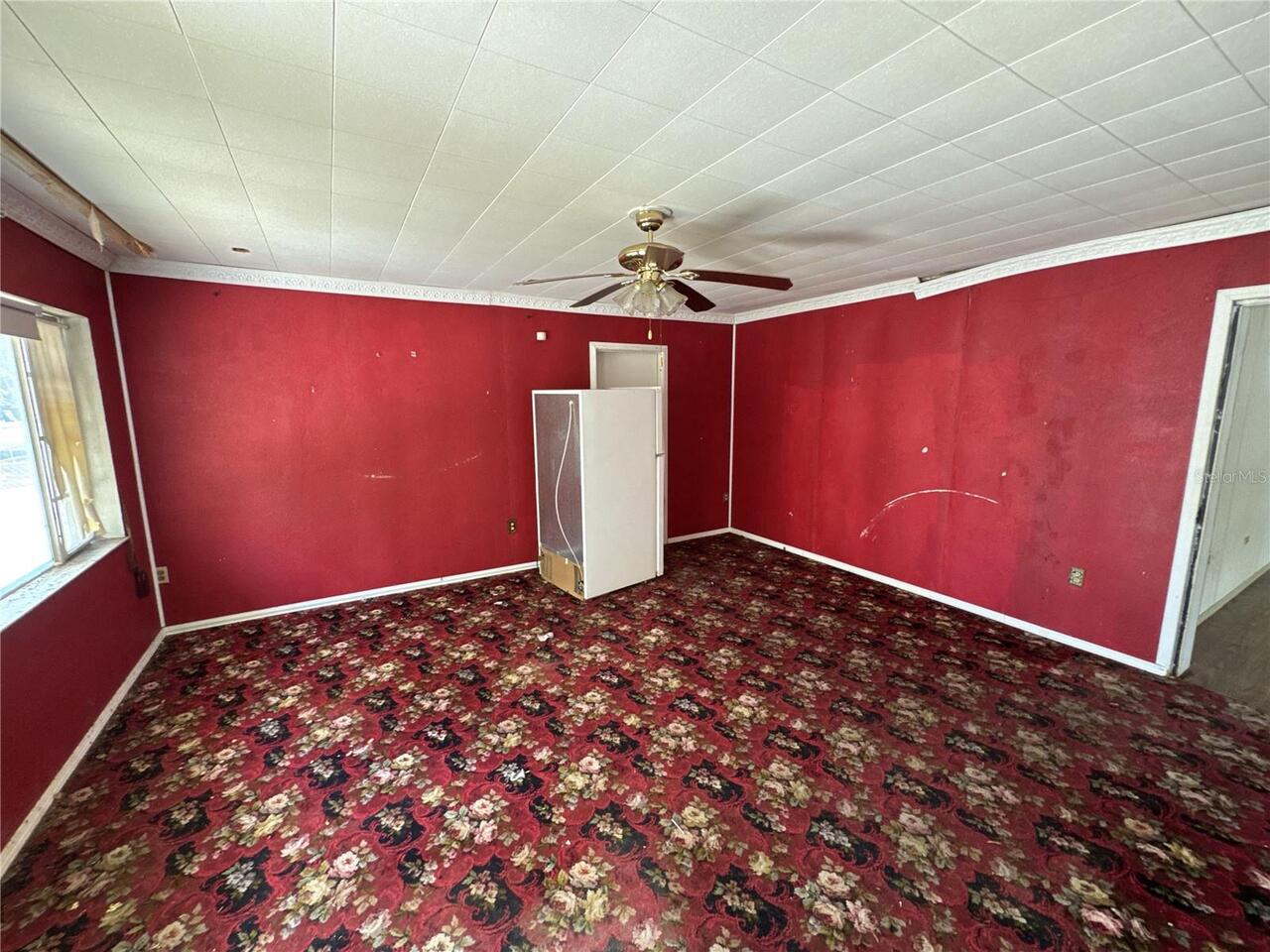 Listing Photo 11
