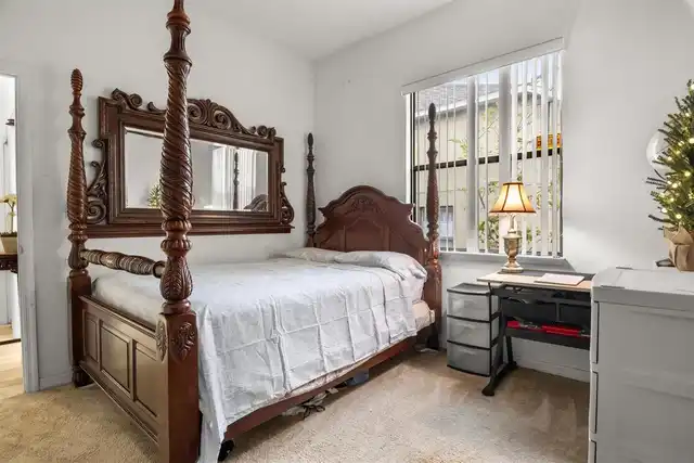 Listing Photo 22