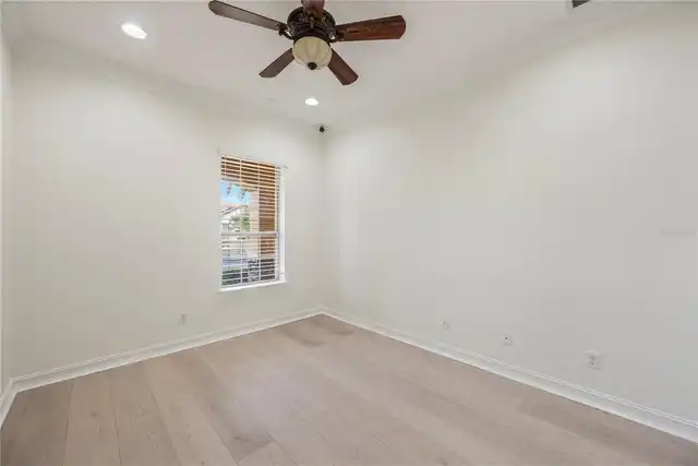 Listing Photo 31
