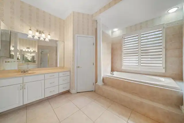 Listing Photo 19