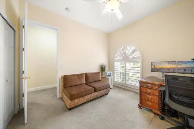Listing Photo 25