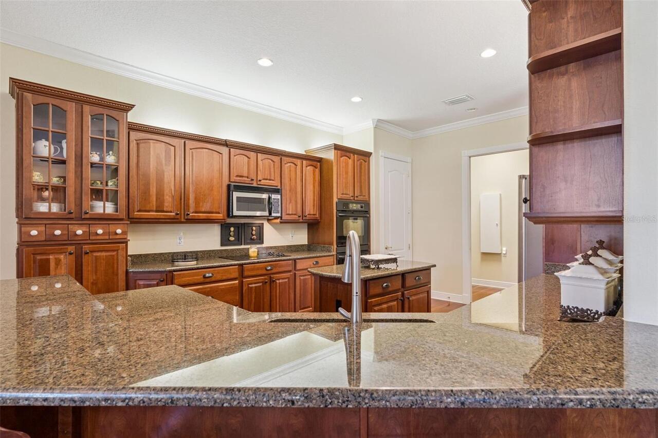 Listing Photo 15
