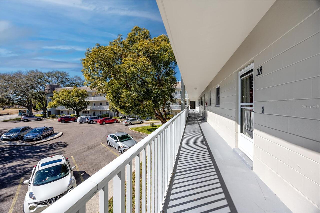 Listing Photo 12