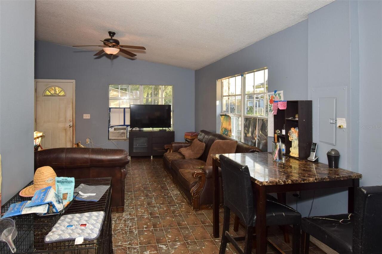 Listing Photo 7
