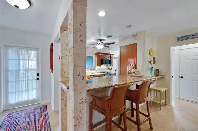 Listing Photo 16