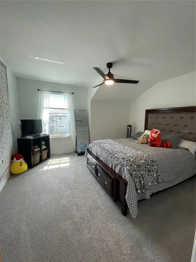 Listing Photo 16