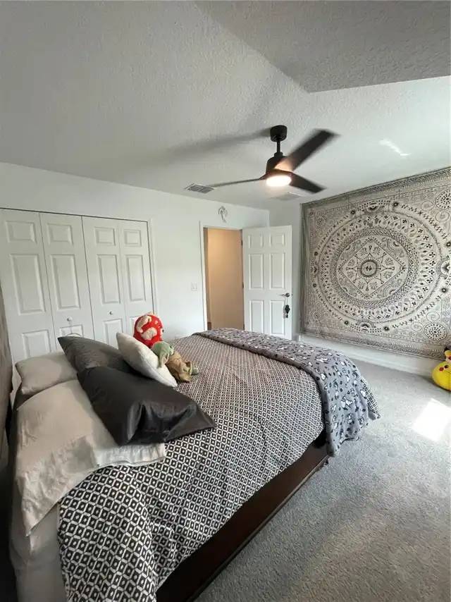 Listing Photo 17