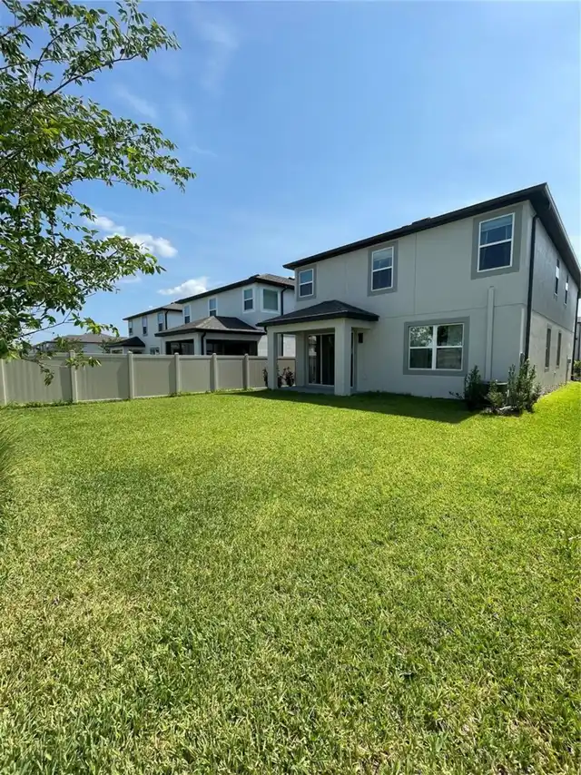 Listing Photo 32