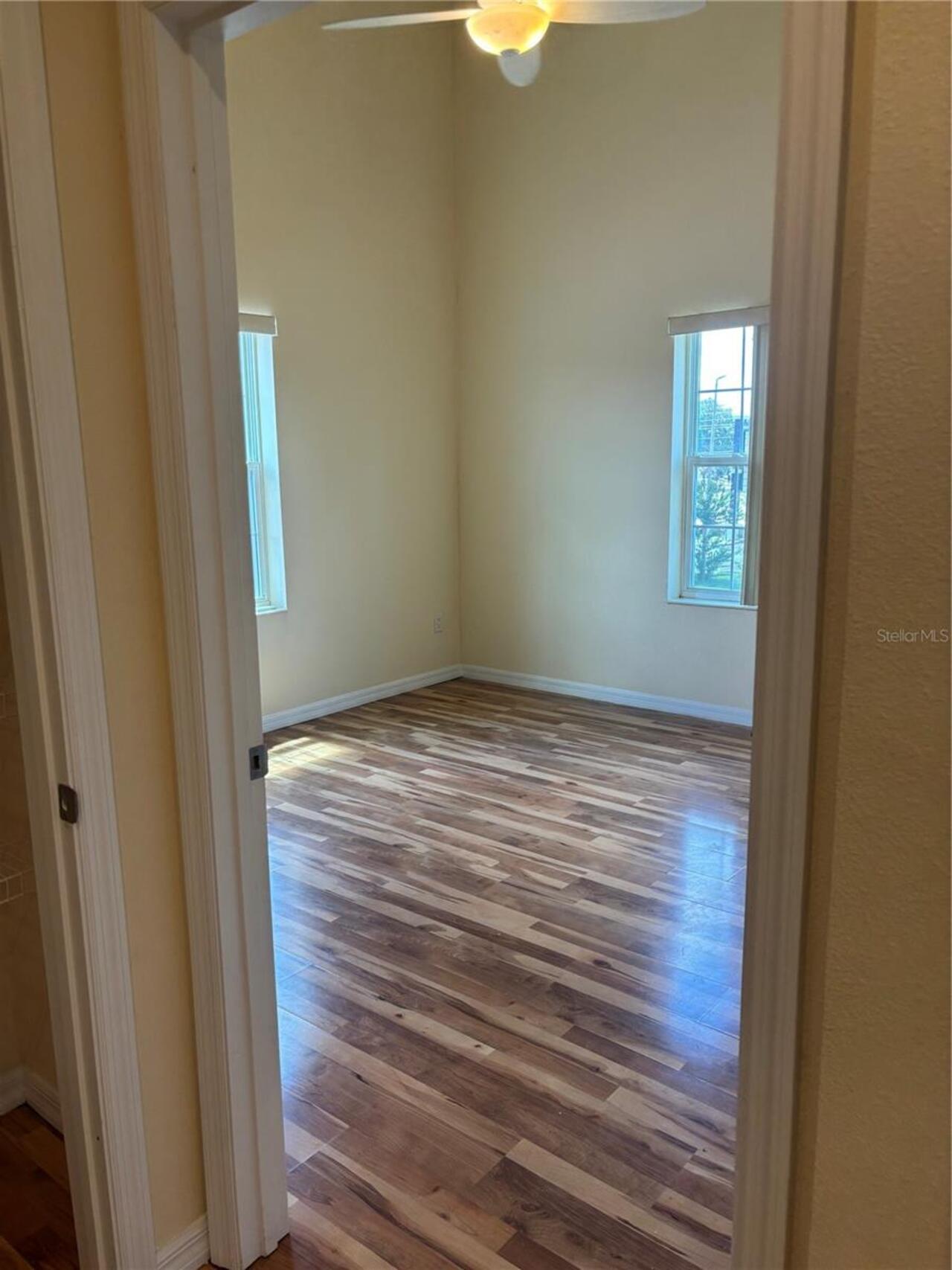 Listing Photo 10