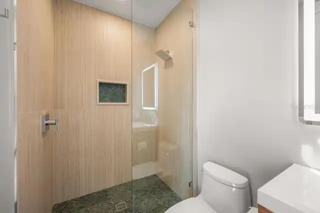 Listing Photo 28