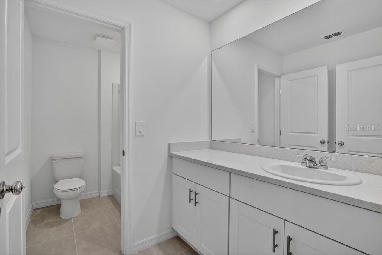 Listing Photo 16