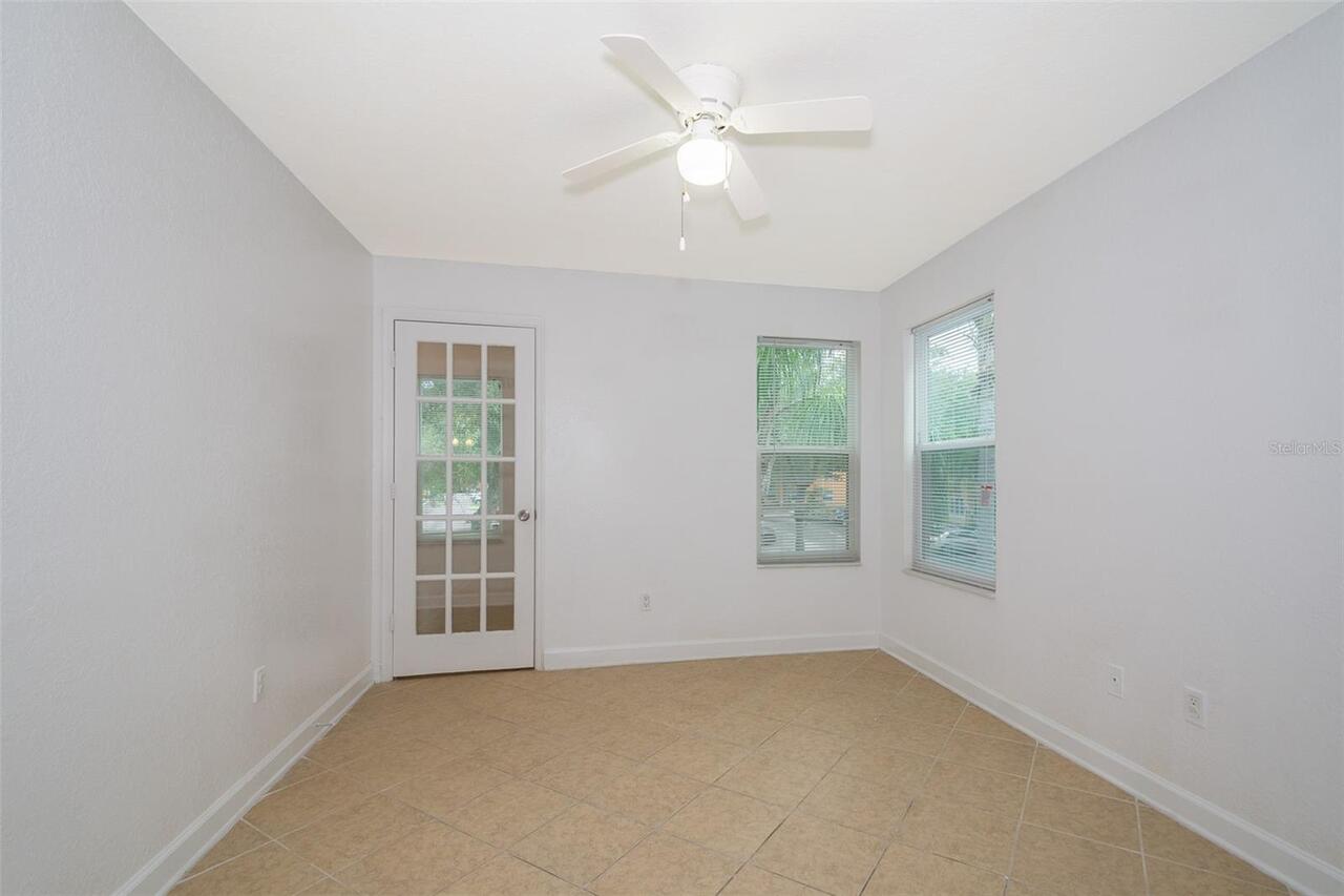 Listing Photo 14
