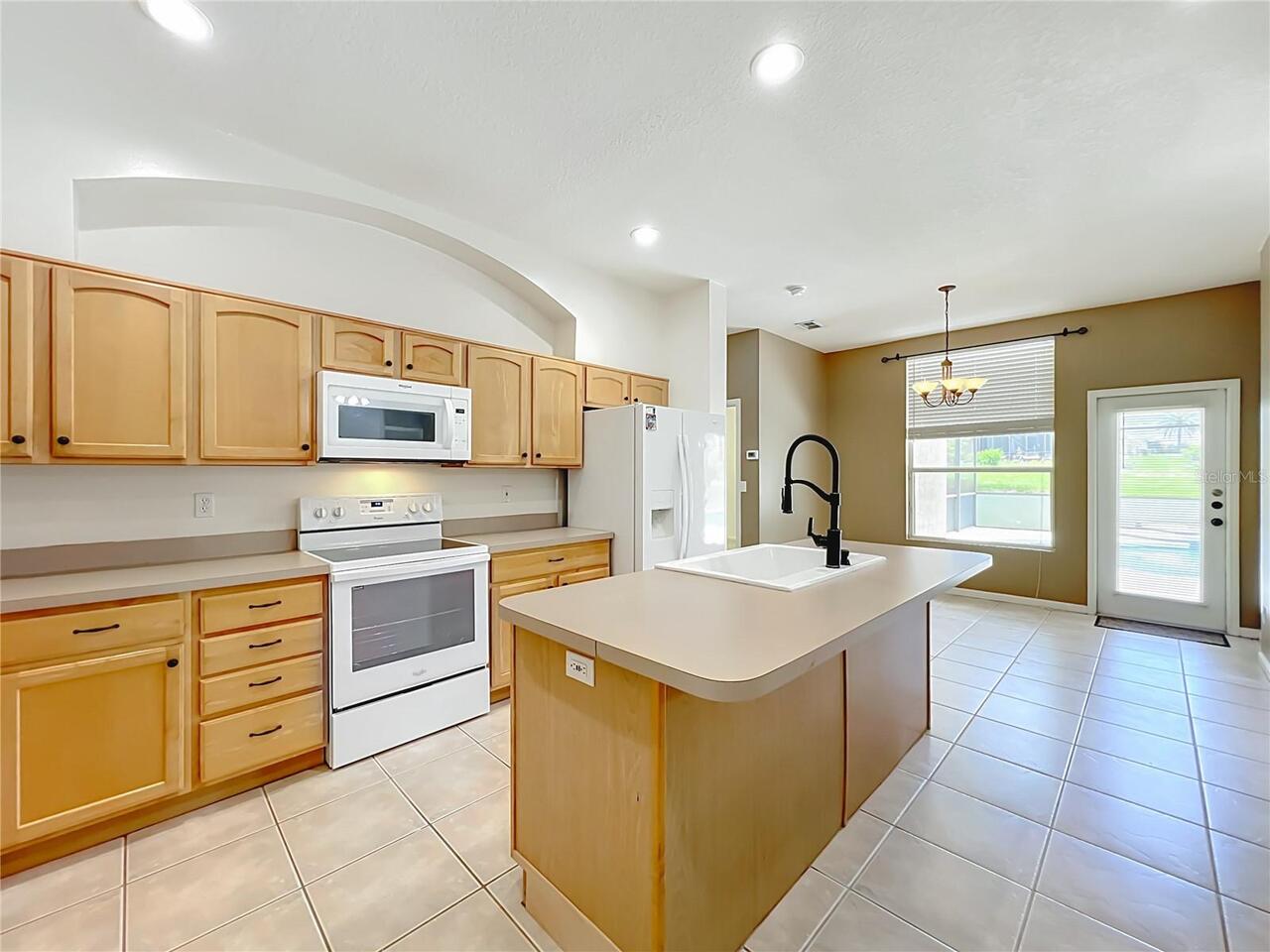 Listing Photo 42