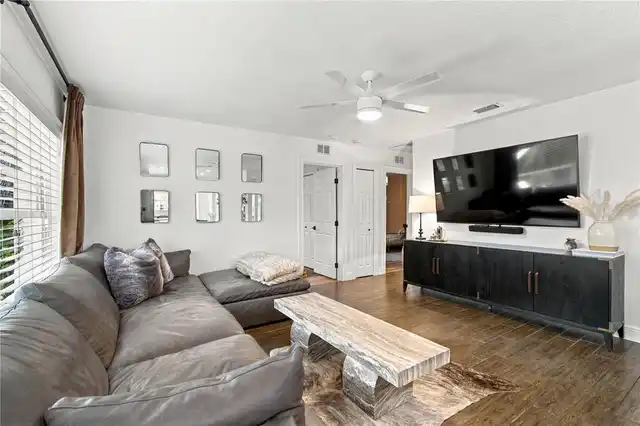 Listing Photo 20