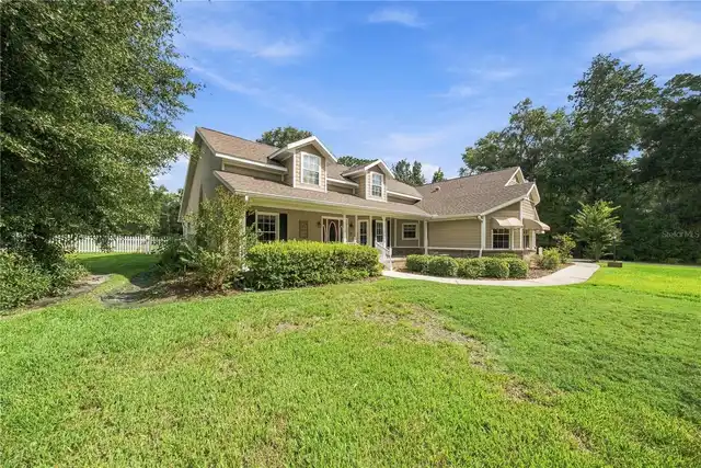 Listing Photo 7