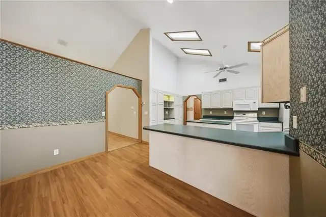 Listing Photo 31