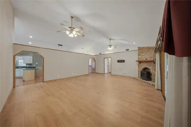 Listing Photo 52
